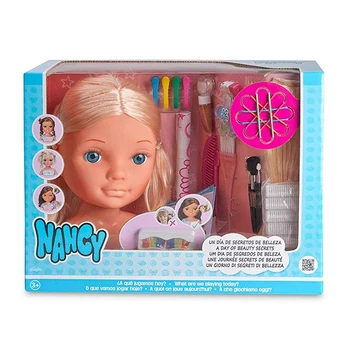 

Hairdressing Doll Nancy A Day Of Beauty Secrets Famosa (23 cm)