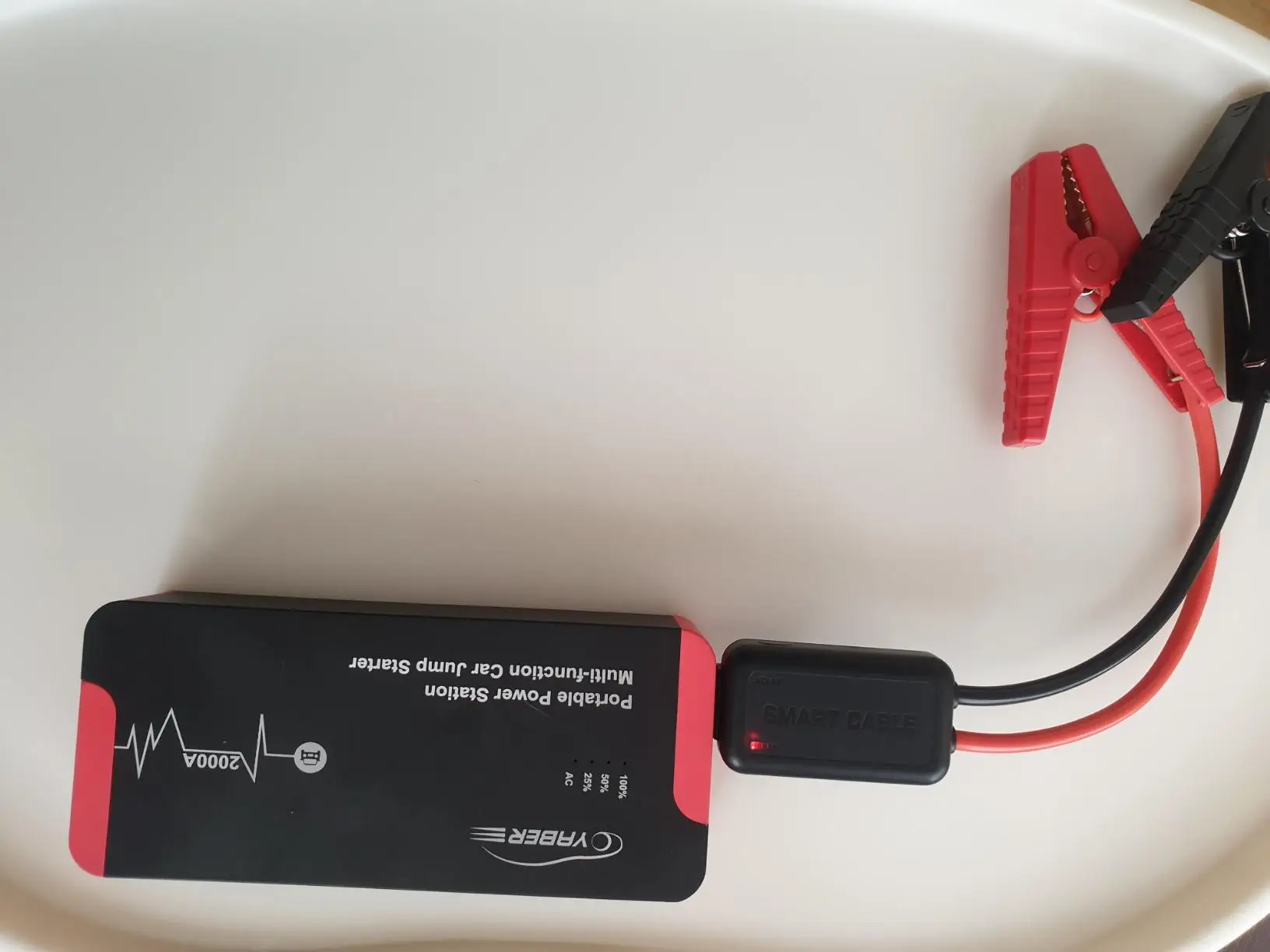 Gyspack pro пусковое устройство. Прикурить crown 200 hybrid. Пусковой аккумулятор для автомобиля. Старт пусковой для аккумулятора. Jump starter зарядить.