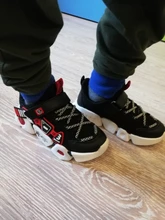 Zapatos de alta calidad para niños, zapatillas transpirables, ligeras, de fondo suave, para correr, Tenis infantiles