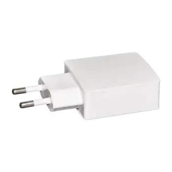 

Universal Charger with Usb socket 5 Volt 2 amp color network BiancoLINK6.35