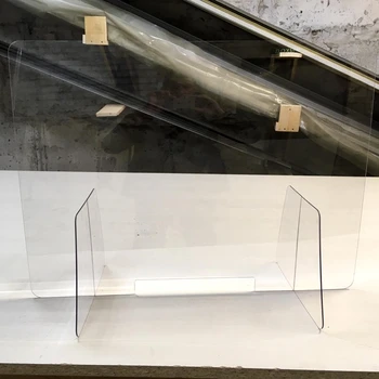 

Protective screen of plexiglass 50 X100 cm