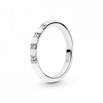 

PANDORA RING REF: 198052CZ-56