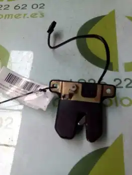 

5605989 Trunk lock/Porton Audi A8 (d2) 4.2 V8 32v