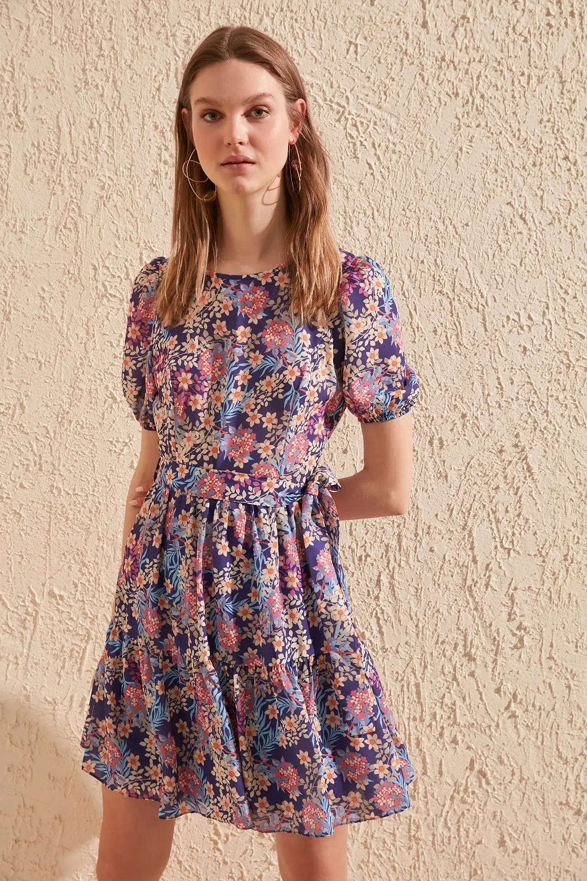 

Trendyol Belted Print Dress TWOSS20EL0493