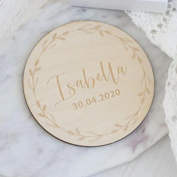 

1 piece of baby announcement wooden plaque Personalized name Wooden garland Name sign, birth announcement Photo props