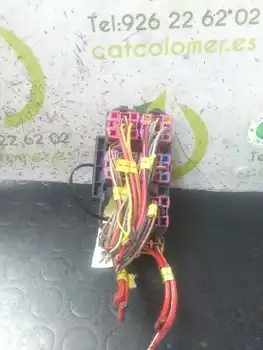 

5485847 box Reles/Fuses Audi A8 (d2) 4.2 V8 32v
