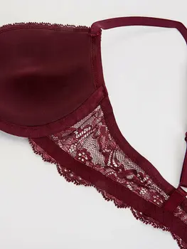 

Lace Detailed T-shirt Bra