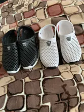 Sandalias de verano Unisex para mujer, zapatos de playa de secado rápido, suela gruesa, zuecos, chanclas