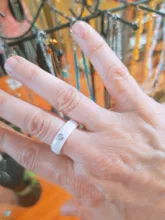 Anillo de cerámica de color blanco y negro para mujer, sortija grande de cristal para boda, ancho de 6mm, talla 6-10, regalo para hombre