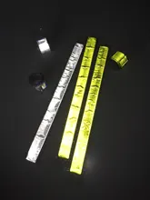 38CM muñequera reflectante brazo banda bofetada banda pulseras envoltura slap para deportes bicicleta seguridad de conducción visibilidad