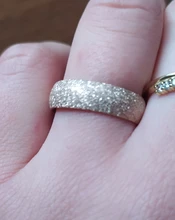 A de alta calidad de moda Simple matorrales mujer Acero inoxidable anillos de 2 mm de ancho Rosa dedo Color oro regalo para chica de la joyería