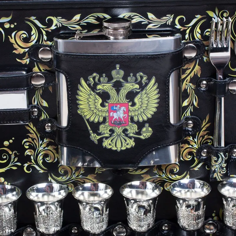 Подарочный набор для пикника «Люкс»(6 персон) с гербом