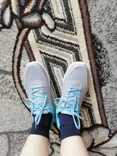 Zapatos informales transpirables para mujer, a la moda Zapatillas de malla, gruesas