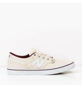 

AM331WHT NEW BALANCE