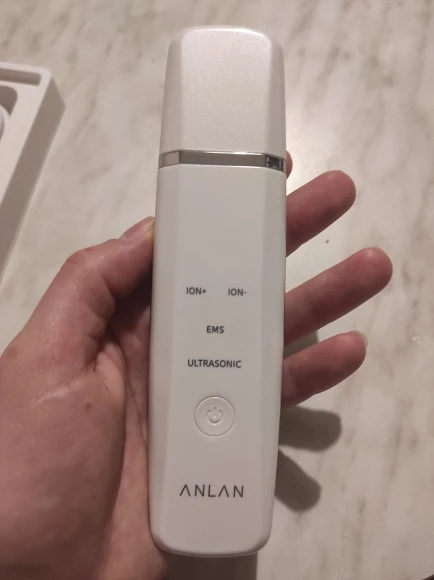 Отзыв о товаре ANLAN Ультразвуковой скрабер скруббер, ионная лопатка для чистки лица, пилинг, лифтинг для лица, удаление угрей, терапия красным светом для удаления черных точек blackhead remover узи чистка ультразвуковая чистка лица от пользователя N***a