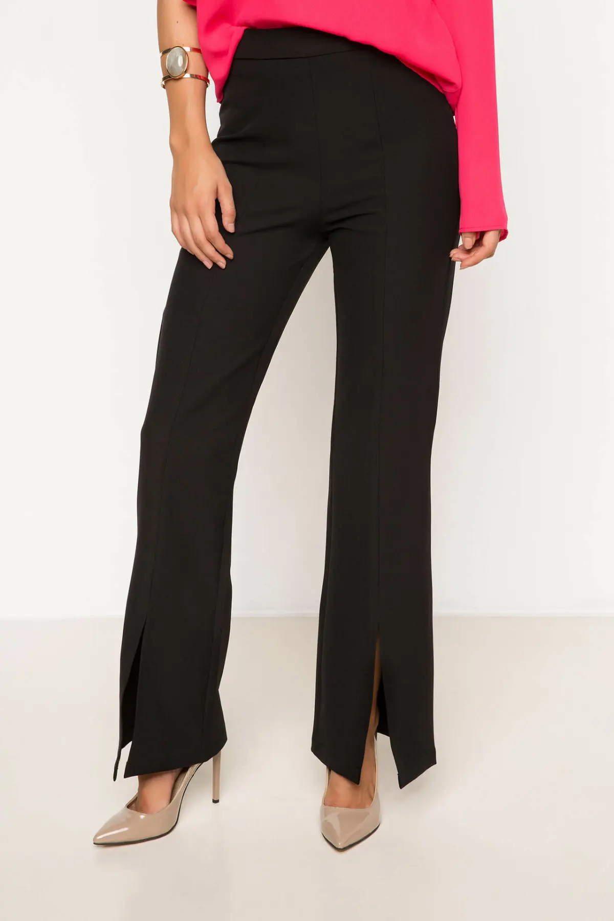 

DeFacto Woman Trousers-I1744AZ17AU