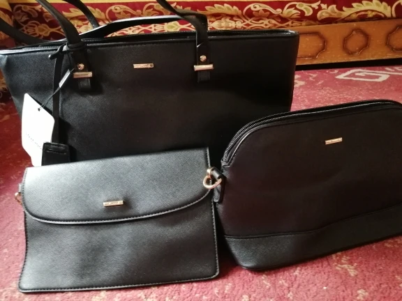 Set of 3 Fashionable Matching Women’s Bags