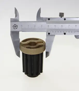 

Suzuki propeller sleeve dt5-8 screw 5812098513000