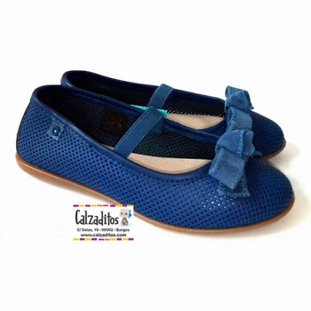 

Flats for girl in blue leather with perforations, Conguitos