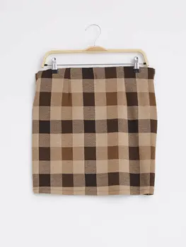 

Plaid Pattern Double Breasted Skirt