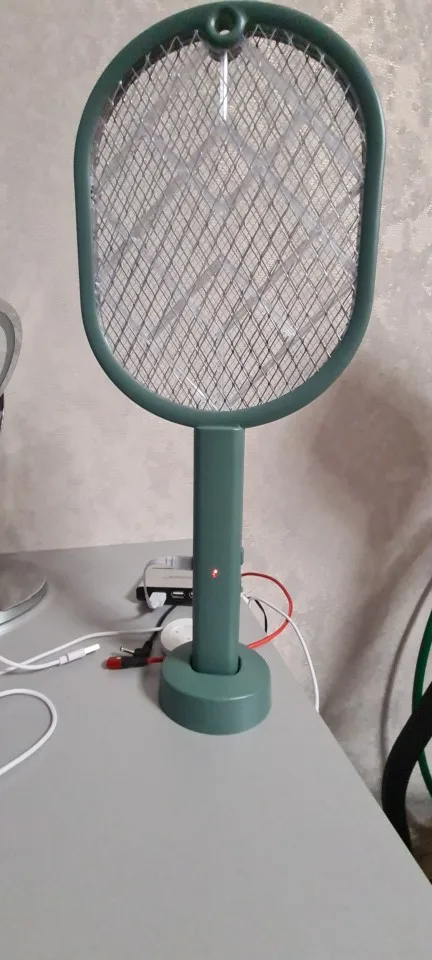 Hot Sale 4000V Electric Insect Racket Swatter Zapper USB Rechargeable Summer Mosquito Swatter Kill Fly Bug Zapper Killer Trap photo review