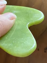 Jade Guasha tablero de masaje de piedra Natural Gua Sha raspador de herramienta de belleza cuidado de la salud Meridian raspado de perder peso SPA masajeador