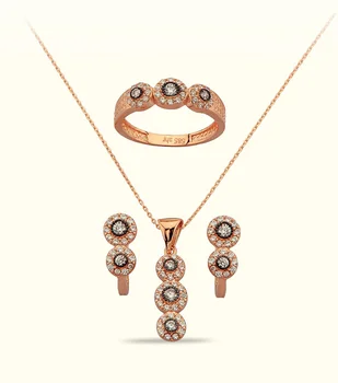 

Diamond Looking Authentic Team 02-560-ES0036