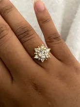 Anillo de oro blanco con diamantes