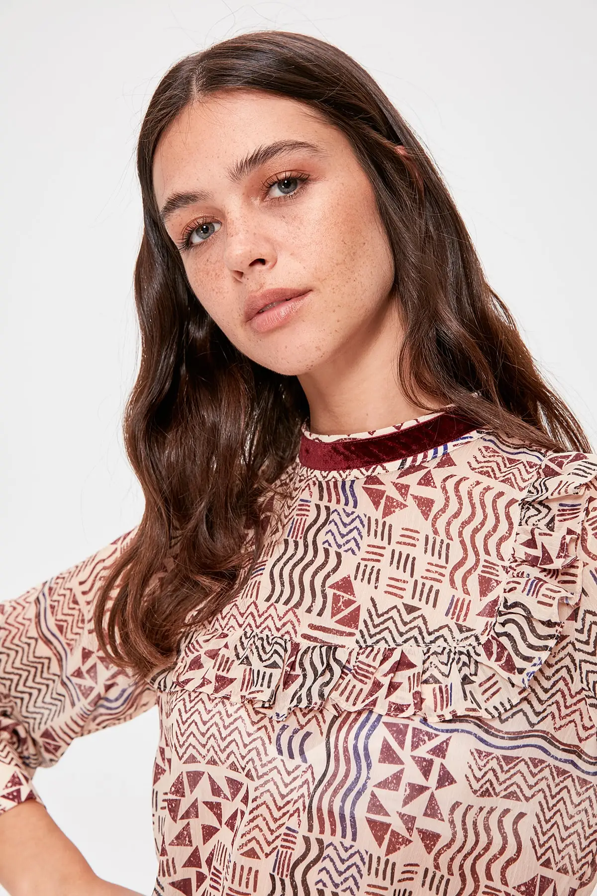 Koop Trendyol Ruffle Detail Bluz TWOAW20BZ0932
