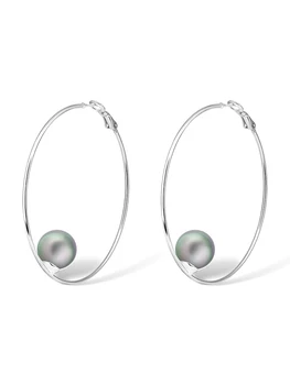 

Earrings of бижутерного alloy from the Spanish brand MAGIA DE GAMA Barcelona.