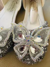 Zapatos con lazo de encaje de lentejuelas para niñas, zapatillas de baile de princesa con perlas bonitas, informales, para fiesta, boda, D721, novedad de 2020