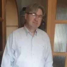 Y***v