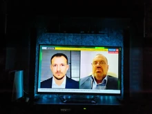 Tira de Luces LED de 5V, lámpara de luz de fondo Flexible USB 5050 RGB, cinta de diodos, teléfono, Bluetooth, aplicación de fondo para habitación, 1-30M