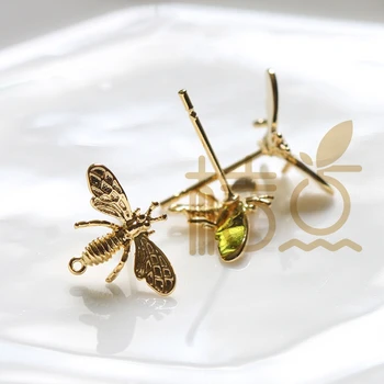 

2 Pieces (One Pair) Gold Plated Brass Base Earring Post - Bee 9x14mm (4312C)