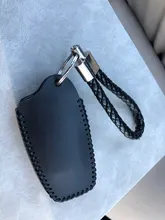 Cuero Luminoso-funda protectora para llave inteligente de coche, accesorio para Toyota Camry CHR Prius Corolla RAV4 Prado 2017 2018