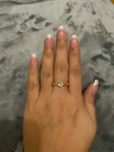 Huitan-Anillo de corazón sencillo para mujer, anillos de dedo bonitos para mujer, regalo de cumpleaños romántico para novia, joyería de piedra circonio de moda