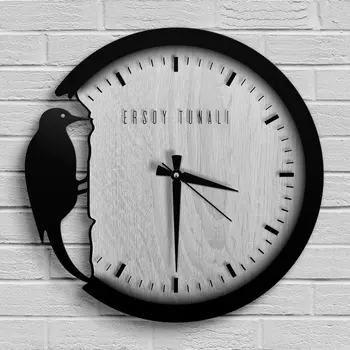 

Personalized Woodpecker Design Wooden Wall Clock-4