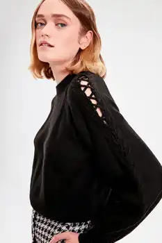 

Trendyol WOMEN-Black Lacing Detail Long Sweater Dress TWOAW20HB0011