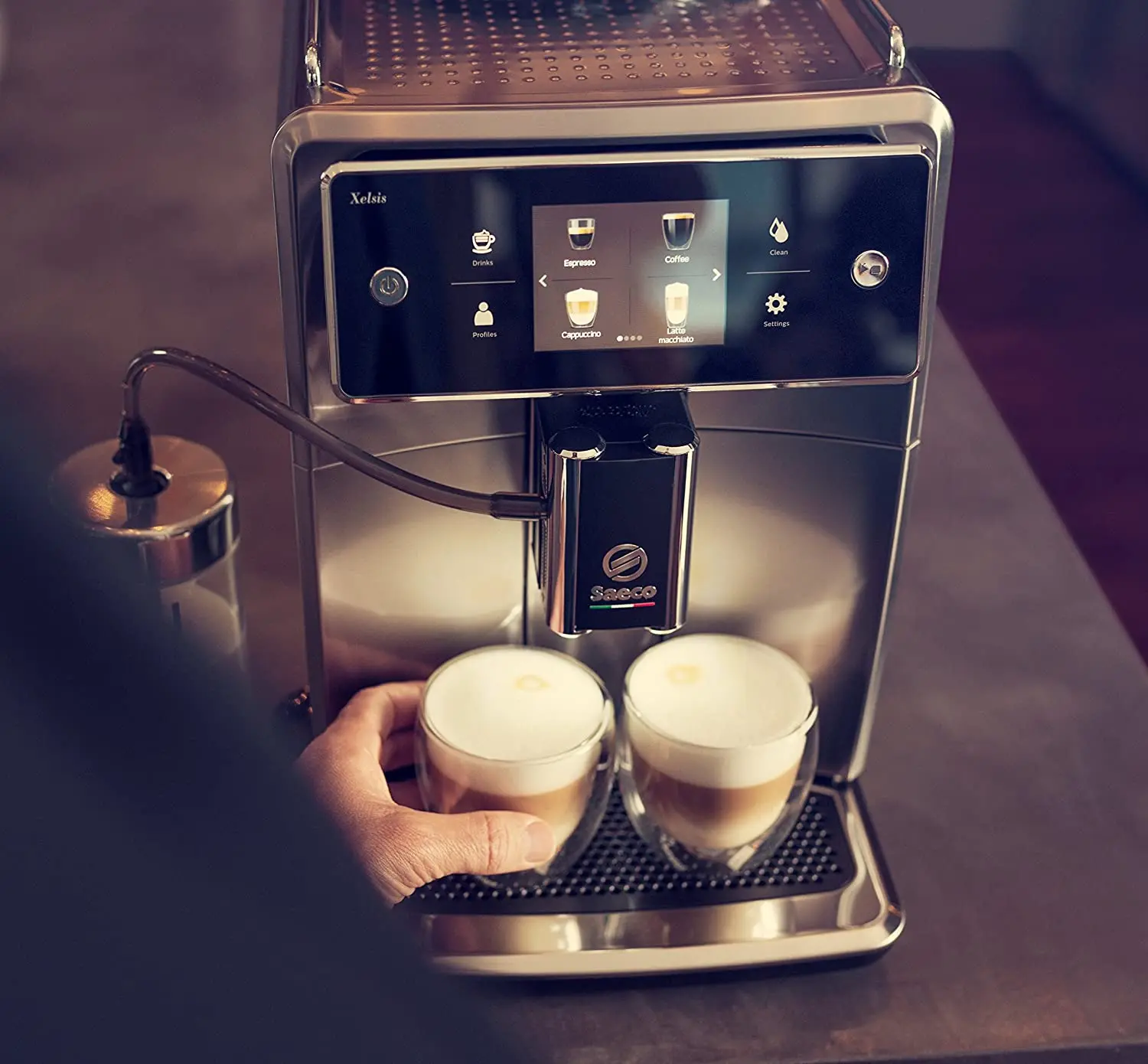 Philips 5400 Series EP5447/90 Vs Saeco Xelsis SM7683/00, 41 OFF