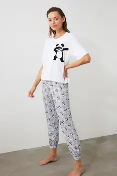 

Trendyol Panda Printed Knitted Pajamas Set THMAW21PT0326