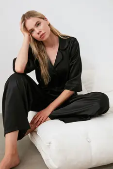 

Trendyol Satin Pajamas set THMAW21PT0027