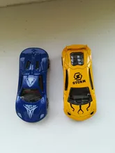 Modelo de coche de metal fundido a presión, escala 1/72, miniaturas de aleación, juguetes educativos, regalo de Navidad