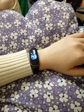 Reloj Led magnético para mujer, resistente al agua, táctil, Digital, de pulsera