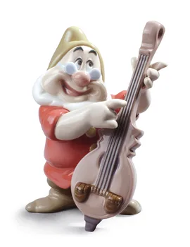 

NAO Figure Wise. Sculpture Decoration Disney. Dwarf WISE Porcelain