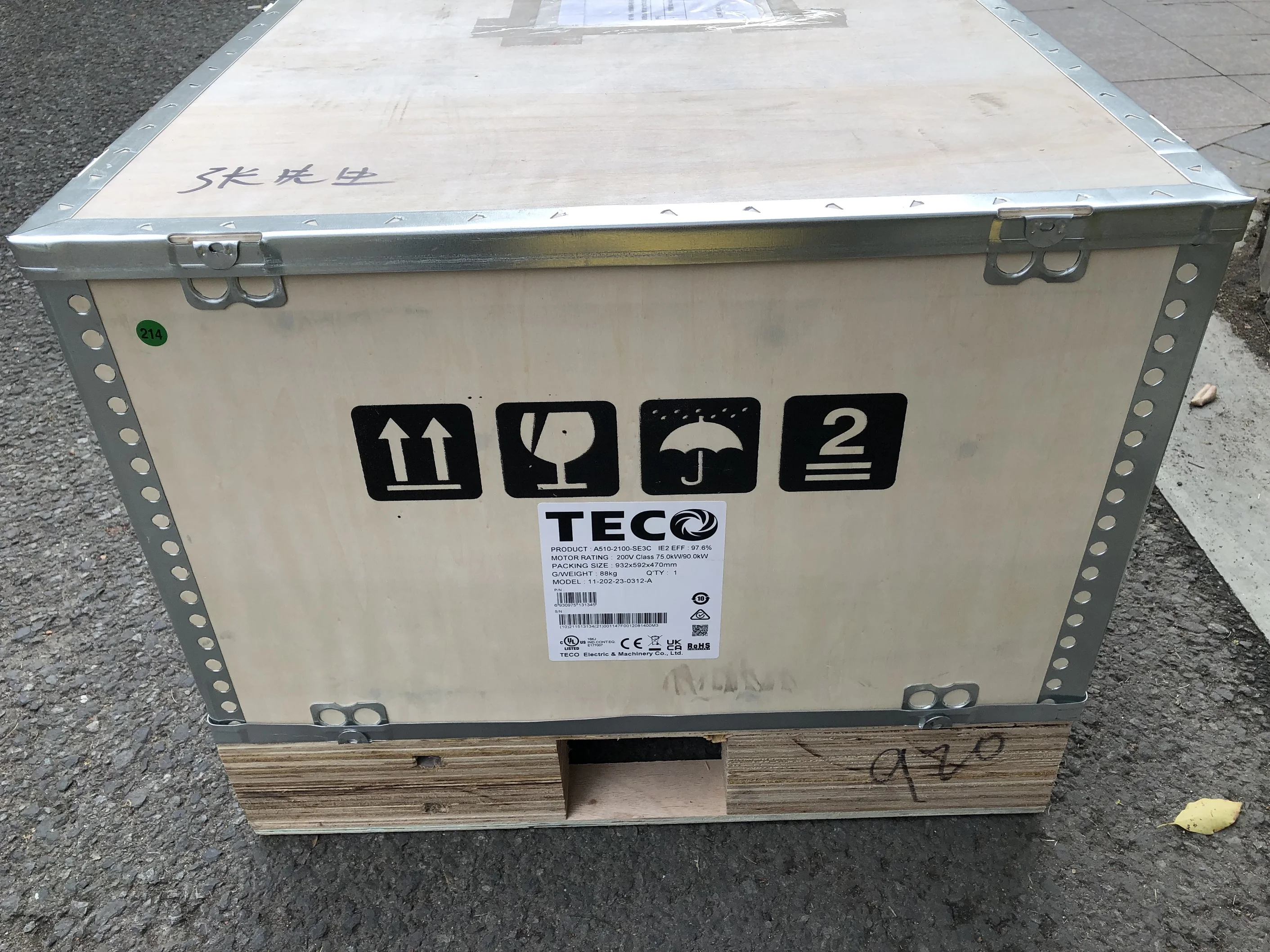 Рисунок 3 - Преобразователь частоты TECO JNA510S