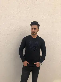 

Stylish Style Embroidered Logo Design Pullover Stylish Style Convenient Quality Sweater with Black and Navy Color Options