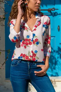 

Güneşkızı Women Floral Crepe Shirt GK-BSTK4097