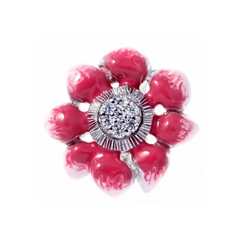 

Silver Pendant with cubic zirconia