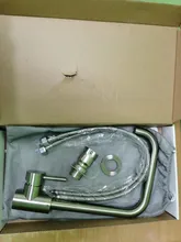 Frap de acero inoxidable grifo de cocina cepillado proceso giratoria cuenca de 360 grados de rotación agua caliente y fría mezcladoras grifo Y40107/8