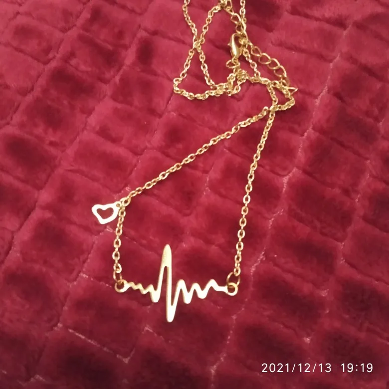 Love Heartbeat Necklace photo review